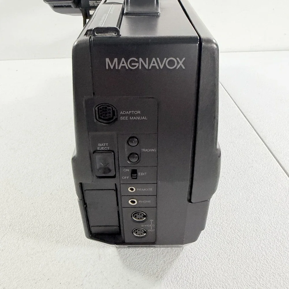 Vintage‎ Rare Variant Magnavox Movie-Maker S-VHS Camcorder VR9244AV01 TESTED